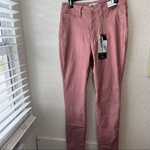 Royalty for Me YMI Skinny High Rise Jeans Size 16W NWT.